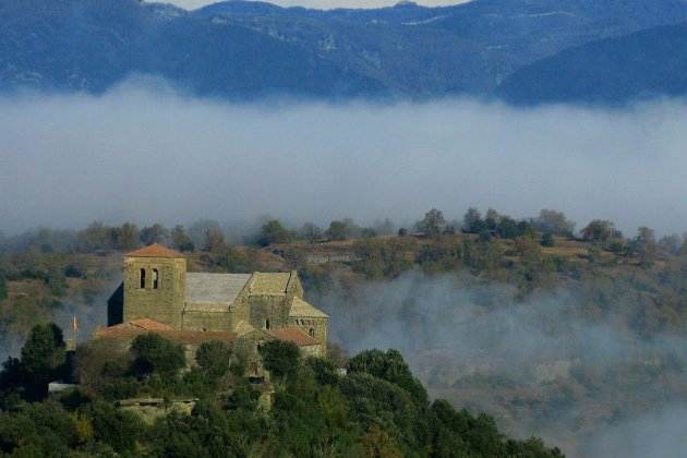 Monestir de Sant Pere de Casserres. Imatge: Elmoianes, CC BY-SA 3.0.