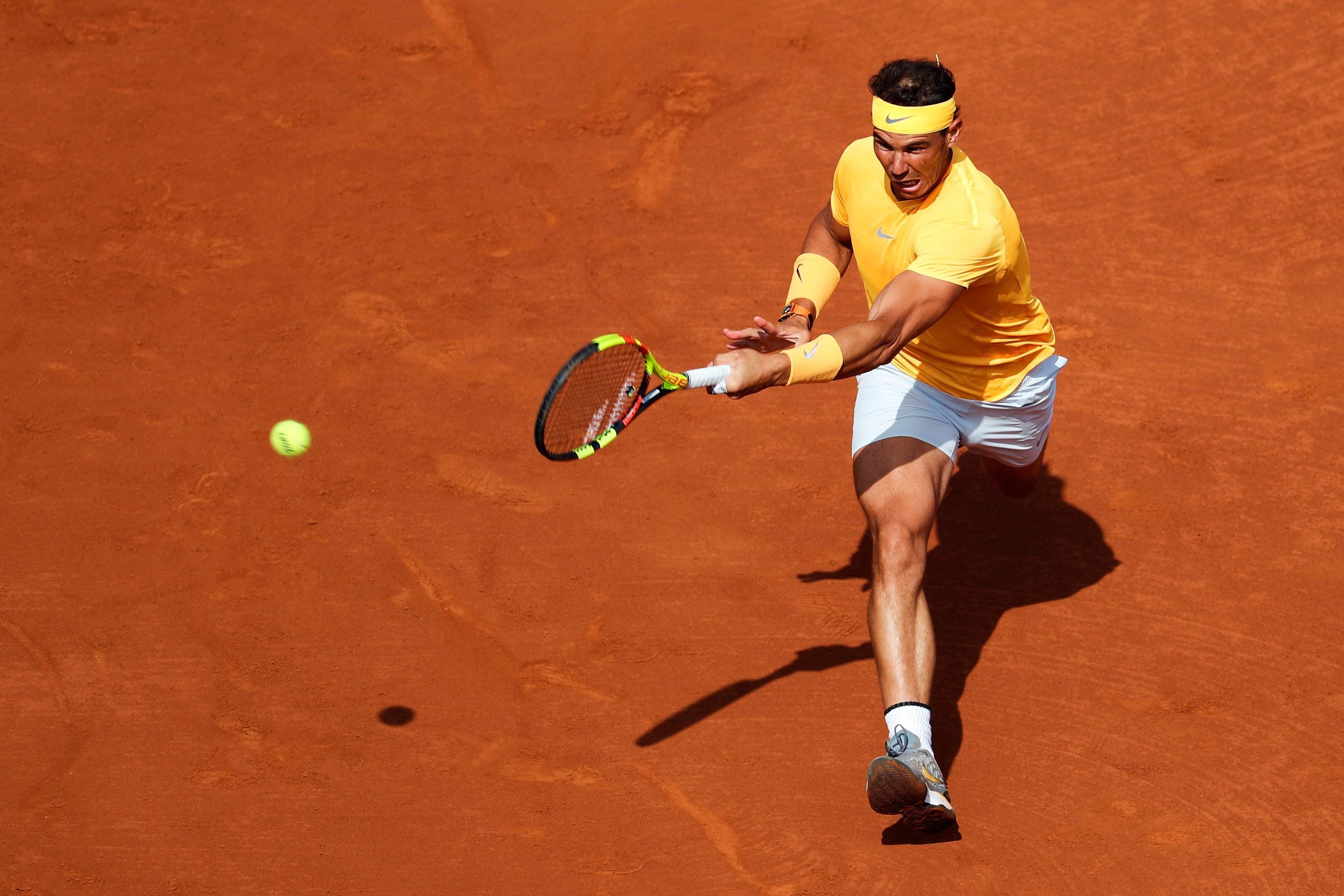 Nadal atropella al argentino Pella y avanza en París