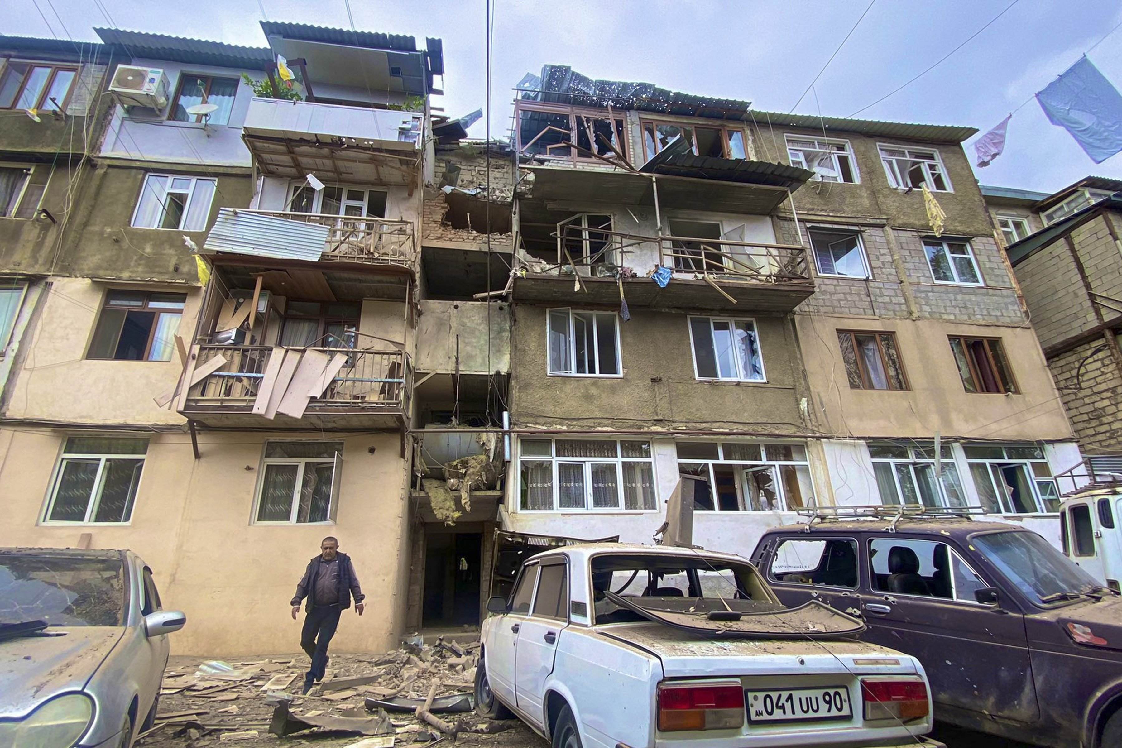 Alto el foc a l'Alt Karabakh i una conversa pendent amb l'Azerbaidjan