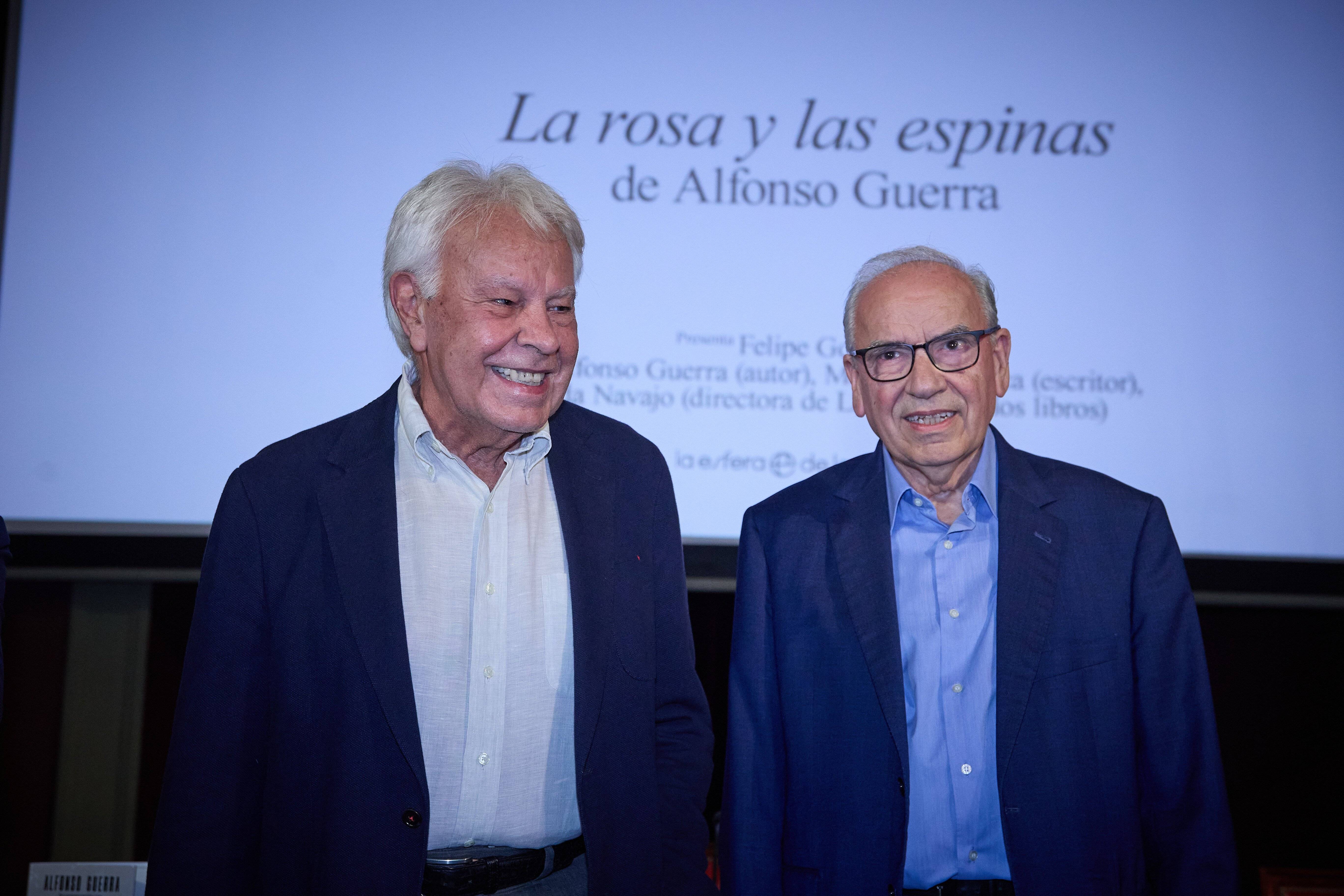 La lluita contra l'amnistia uneix González i Guerra: feia 30 anys que no es parlaven