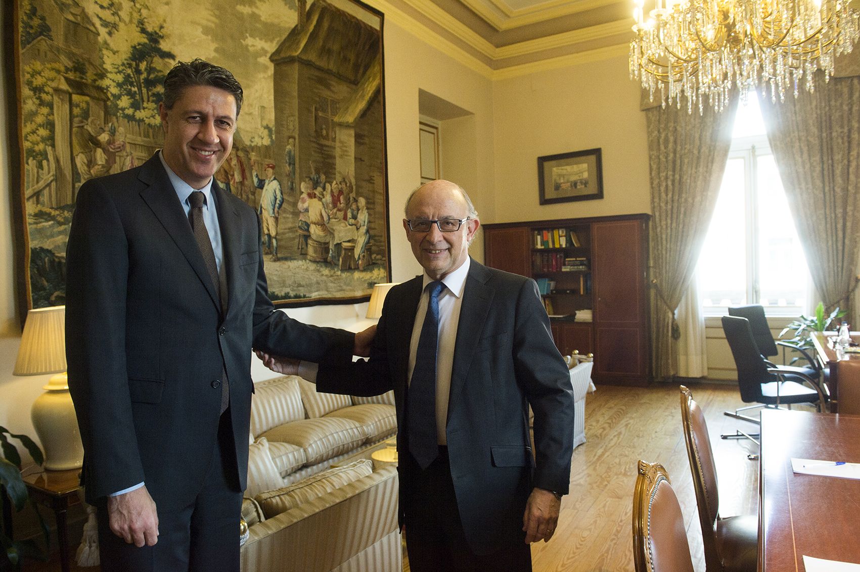 Albiol anuncia que Hacienda avanzará 350 millones de la liquidación pendiente