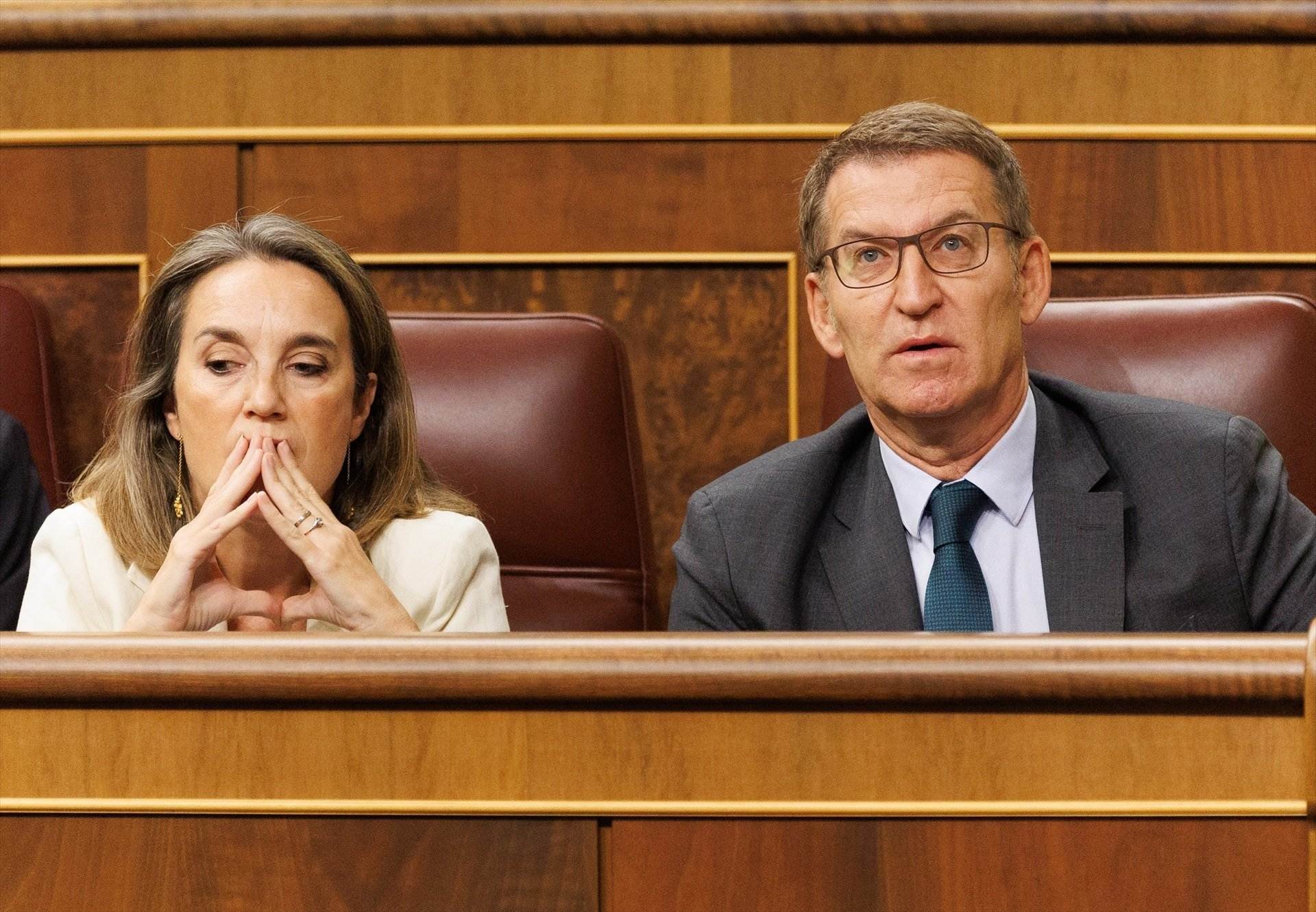 El PP tilda "de humillación" el pacto entre Junts y el PSOE: "Envenena la convivencia"