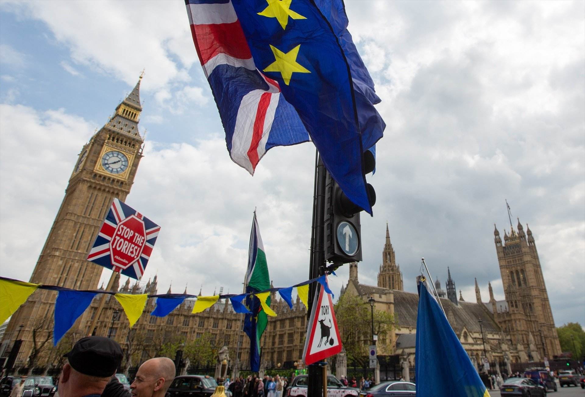 Miles de personas se manifiestan en Londres para pedir la reincorporación del Reino Unido a la UE