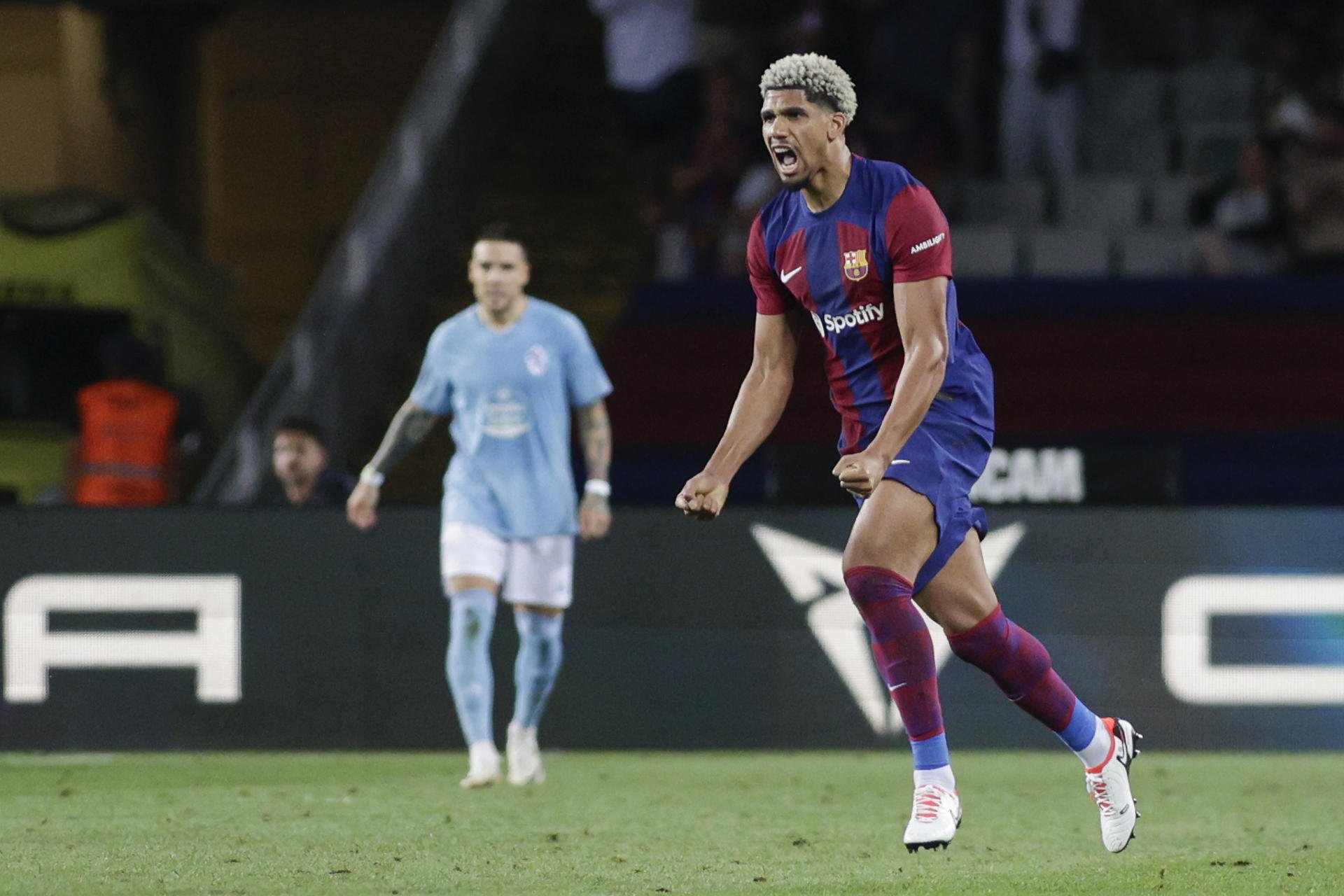 Ronald Araujo pone en marcha una escabechina en la defensa del Barça, uno está fuera