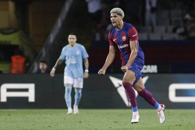 Ronald Araujo torna de la lesió Barça - Celta|Cèltic / Foto: EFE Ronald Araujo torna de la lesió Barça - Celta|Cèltic / Foto: EFE