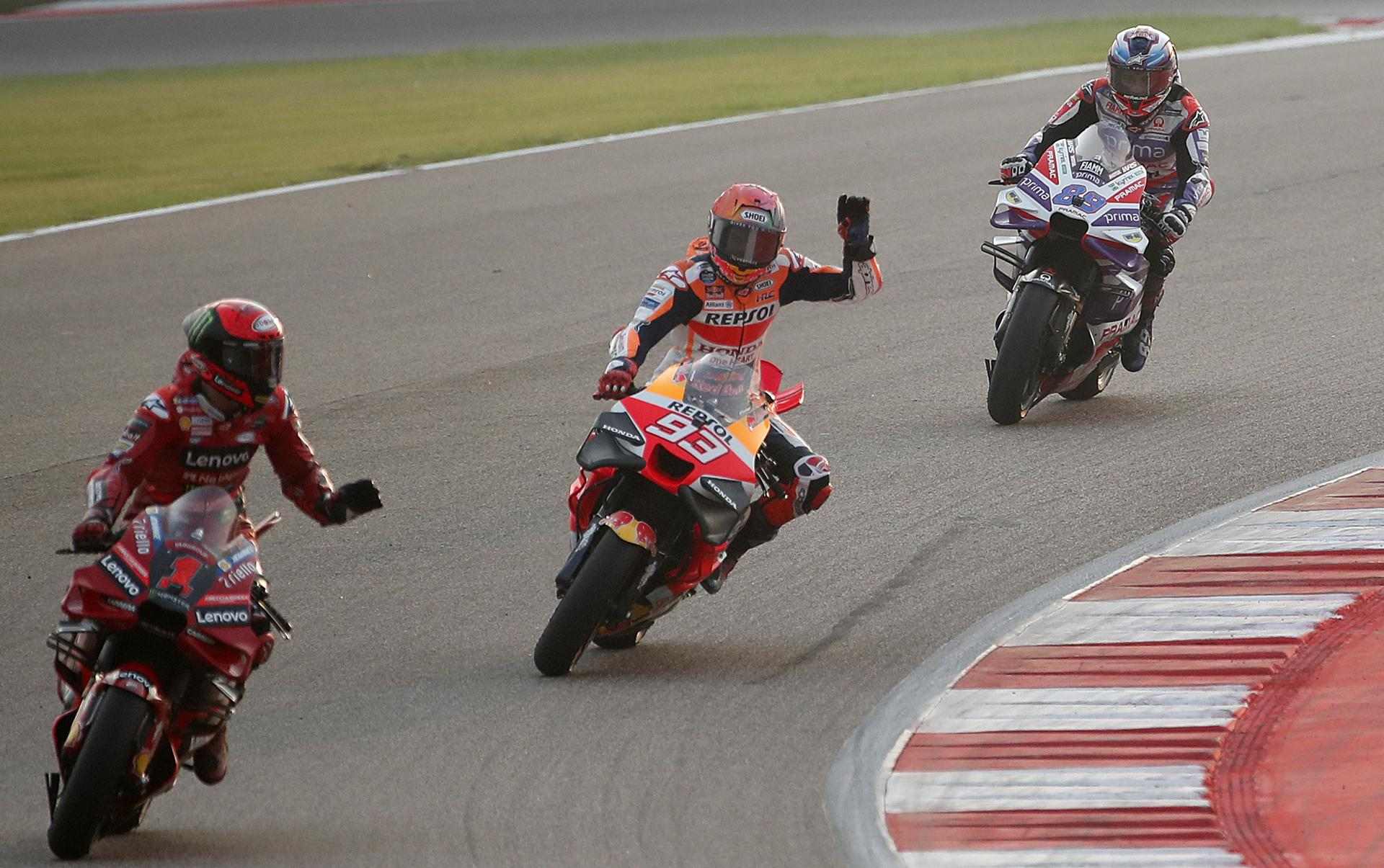 Marc Márquez, porta oberta a un adeu precipitat de Ducati, no es retira