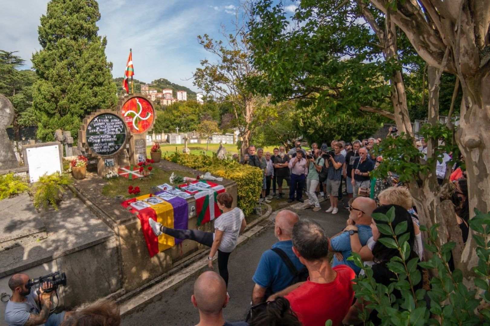 Las víctimas de ETA piden a la izquierda abertzale que no reivindique el 'Gudari Eguna'