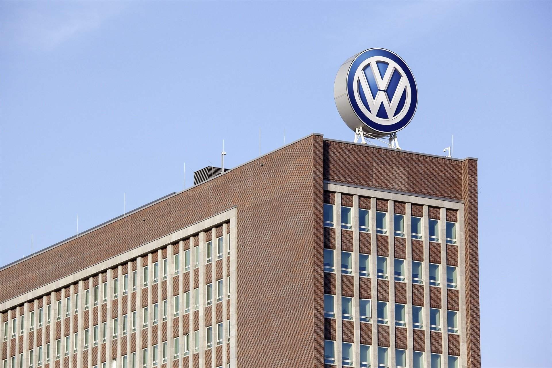 Adeu confirmat, Volkswagen cancel·la la producció