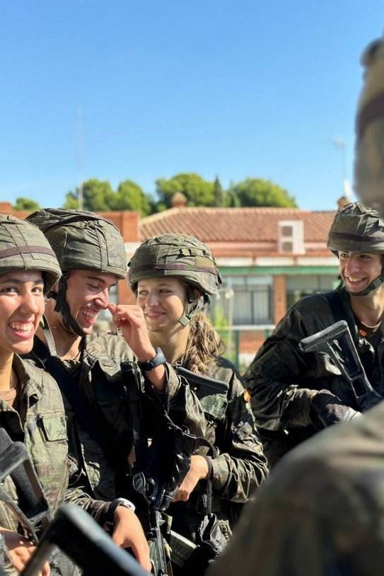 princesa asturias instruccion militar zaragoza 20230920 02 princesa asturias instruccion militar zaragoza 20230920 02