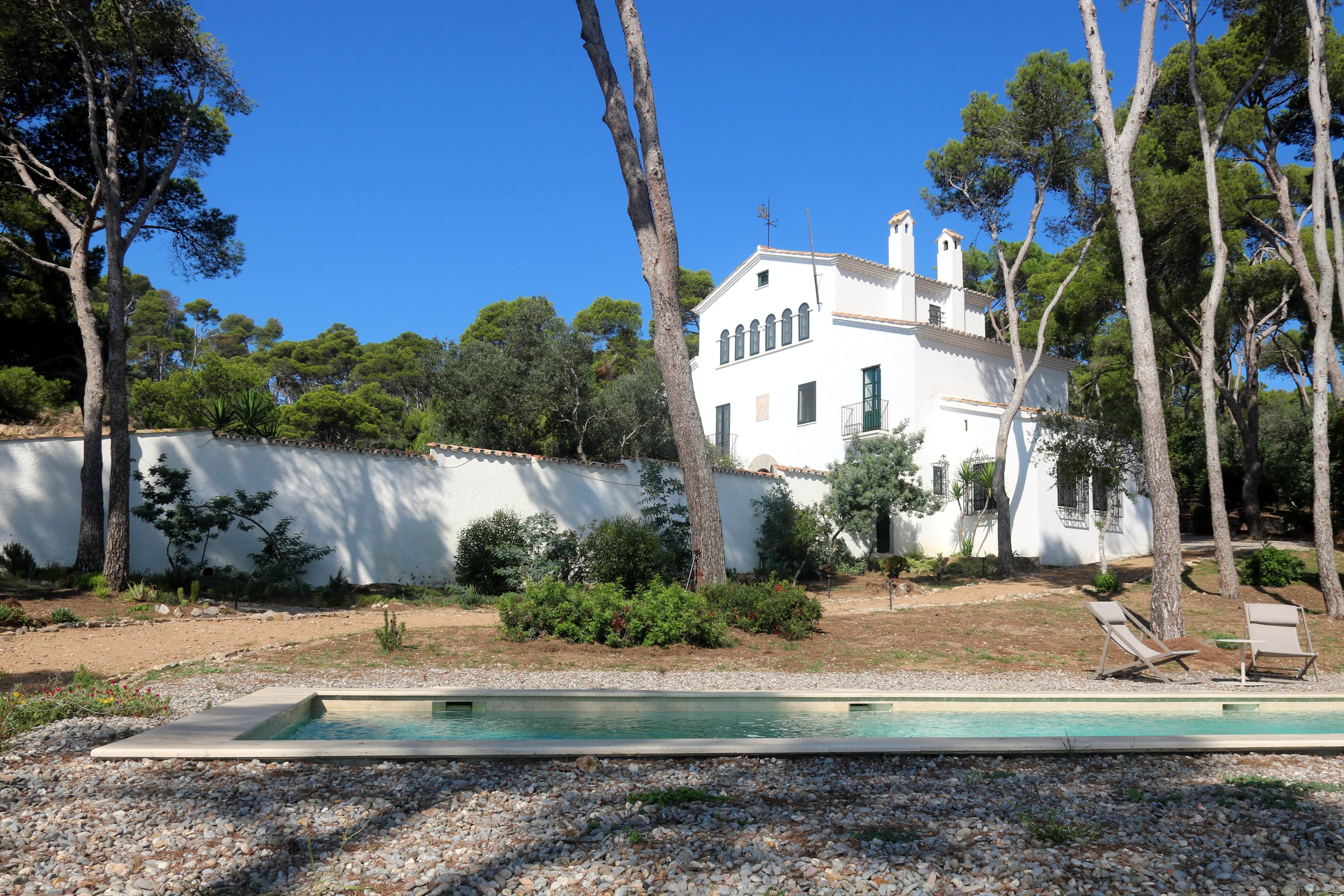 Finestres inaugura una residència literària a la casa on Truman Capote va escriure 'A sang freda'