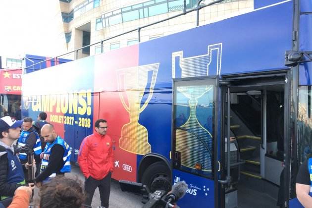 bus barça bernat aguilar