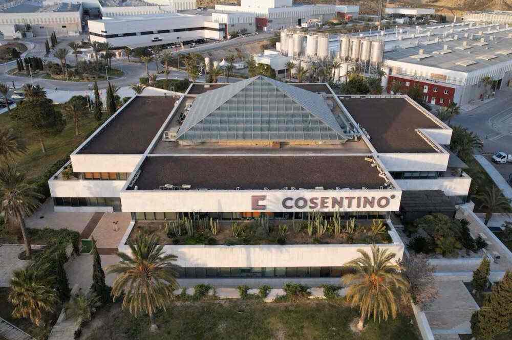 Consentino s'automatitza