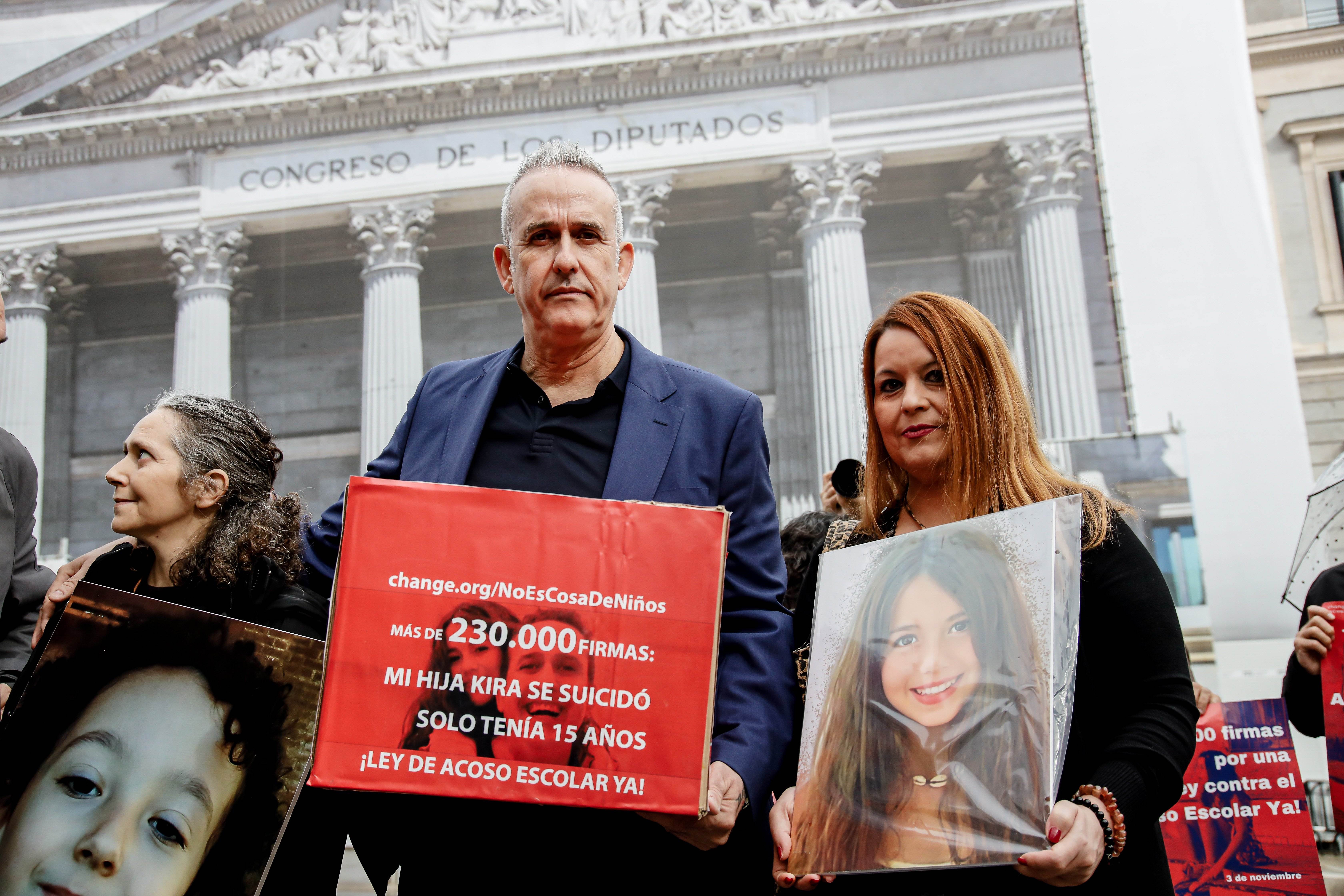 Los padres de la alumna de Pare Manyanet que se suicidó actúan por la vía civil contra la escuela