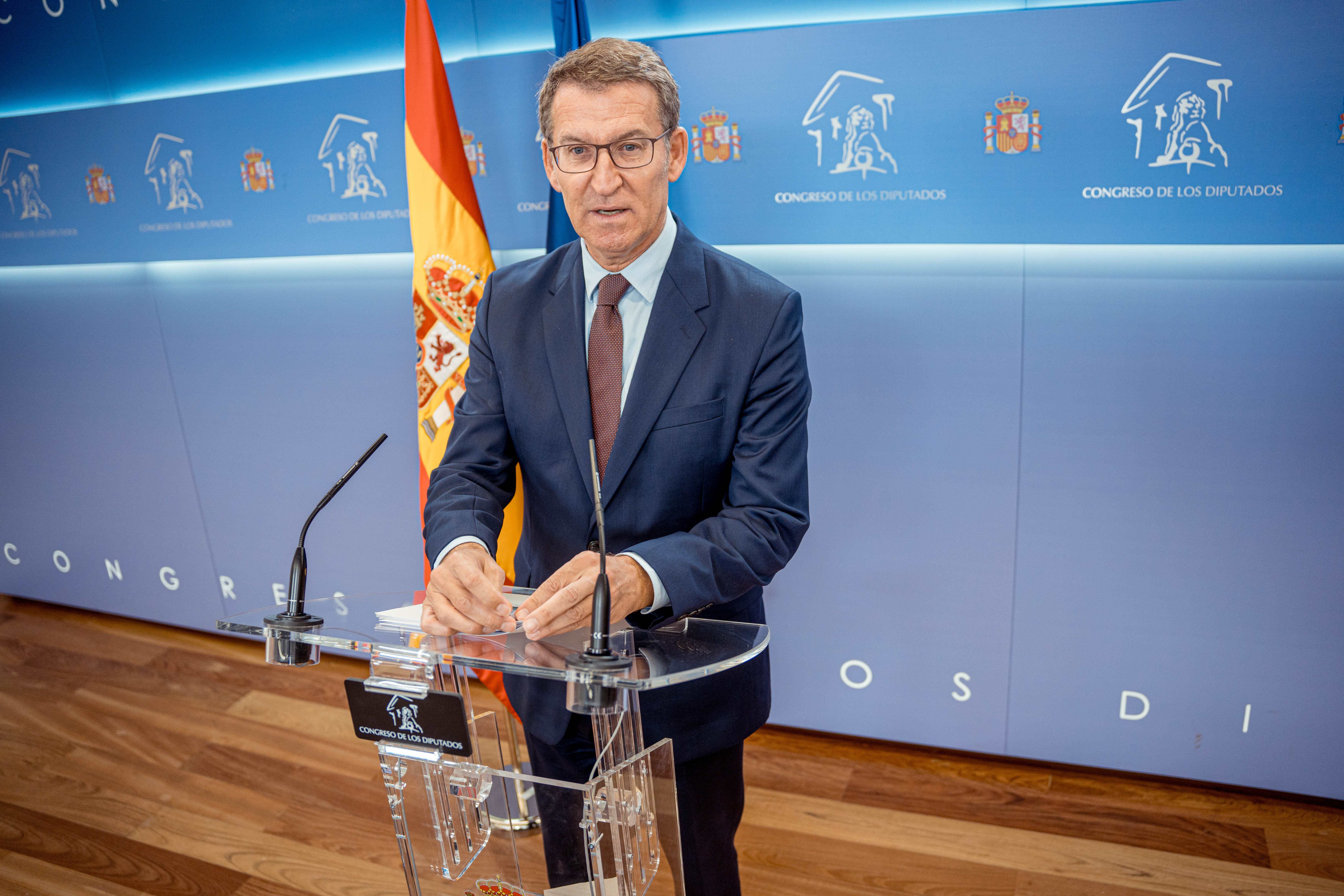 Feijóo vaticina “negociacions obscures” de Sánchez amb Junts: “L’obra la dirigeix Puigdemont”