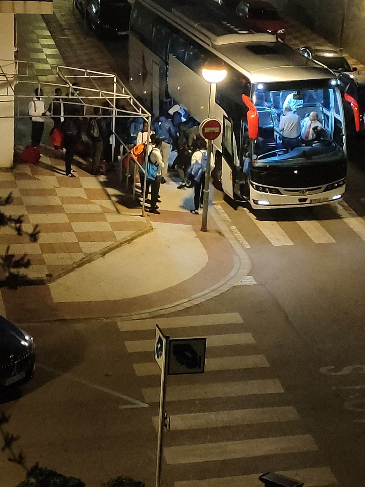 Polèmica a Calella per l'arribada sobtada de 300 migrants subsaharians