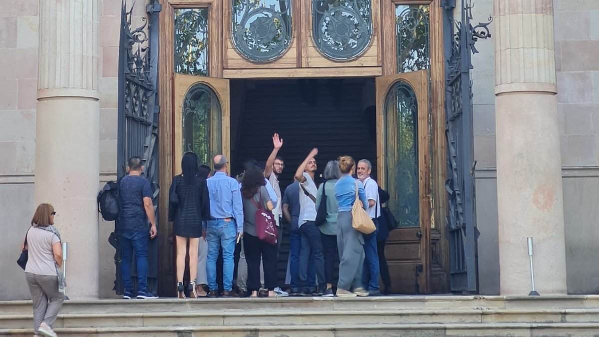 Tres jóvenes de Sant Cugat, juzgados por manifestarse por Hasél: el fiscal les pide 2 años de prisión