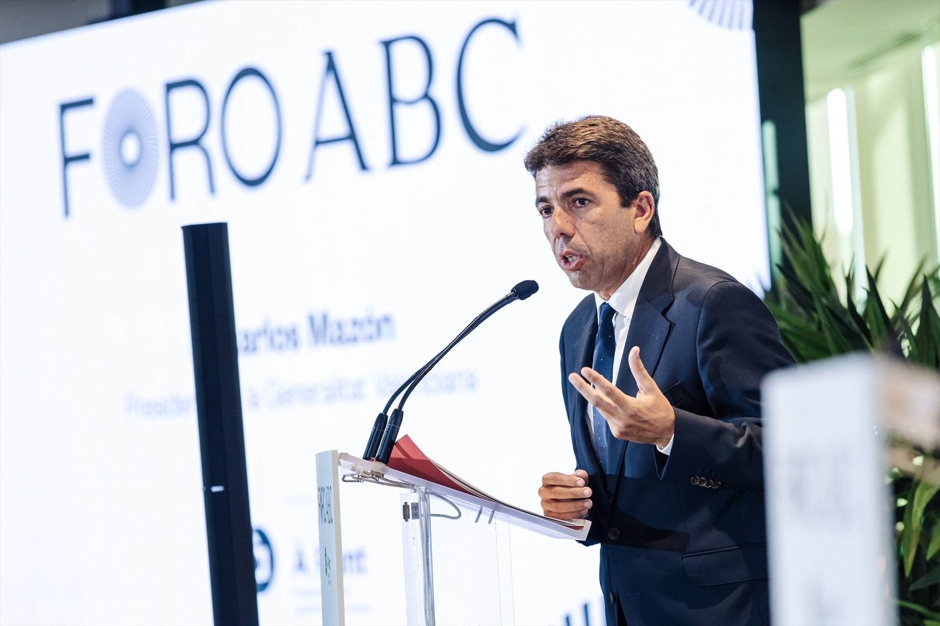 Carlos Mazón reivindica la españolidad del País Valencià: "Es parte de la identidad de los valencianos"