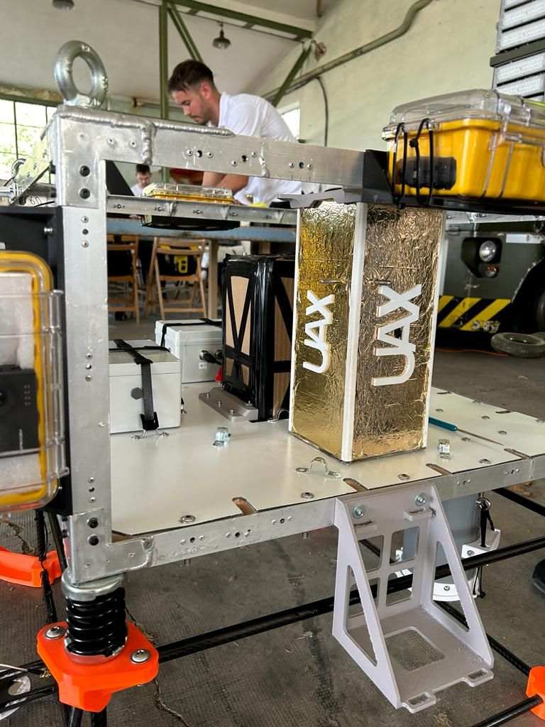 La Universidad Alfonso X el Sabio lanza un microsatélite para analizar el impacto del cambio climático