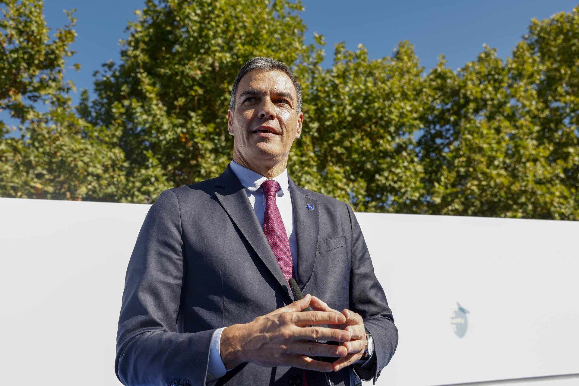 Sánchez mantiene viva la vía de la amnistía y admite que ya negocia con los grupos parlamentarios