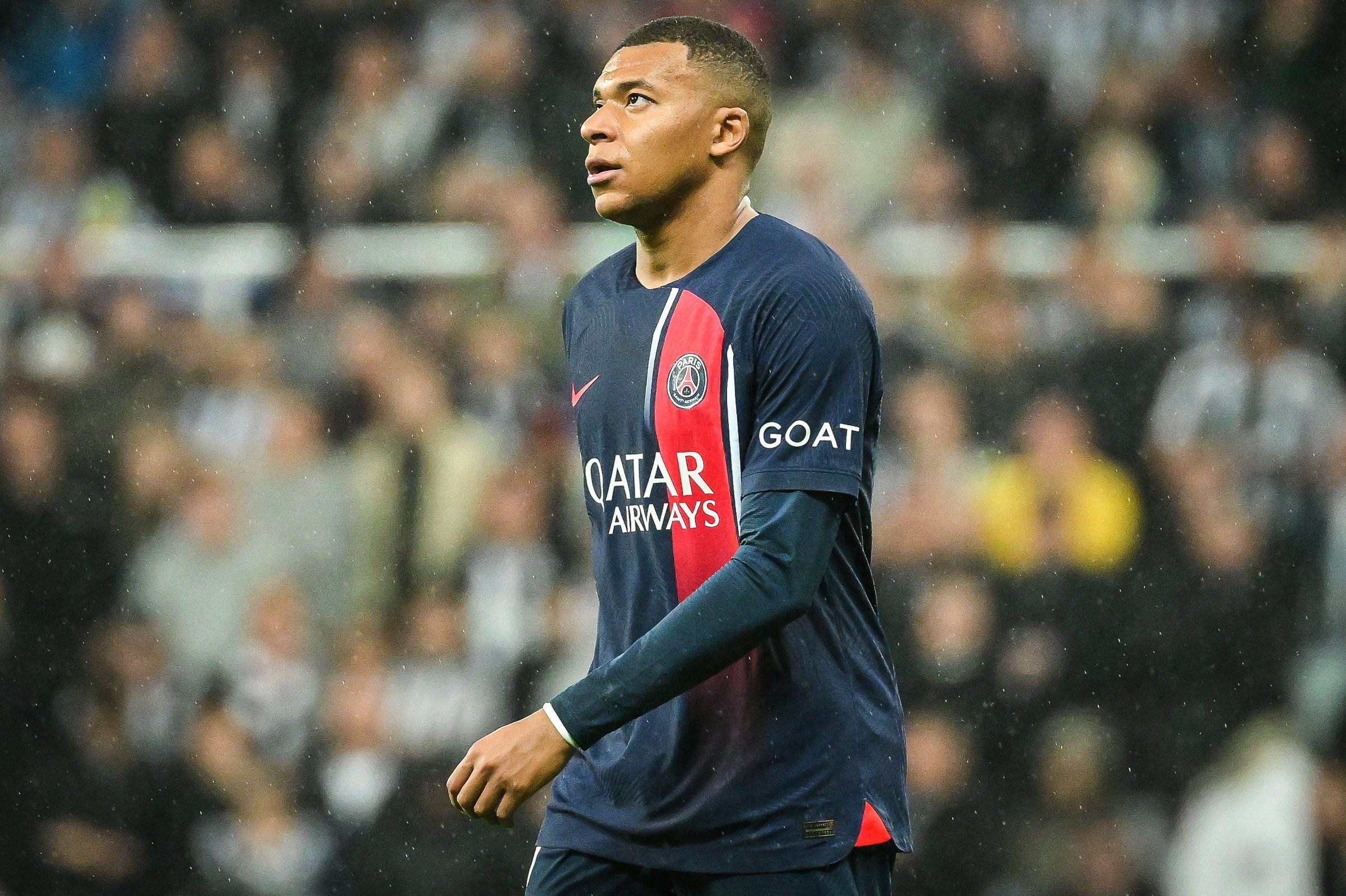 Mbappé comunica a Nasser Al-Khelaïfi que dejará el PSG este verano