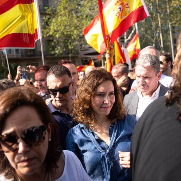 Isabel Diaz Ayuso a la manifestació de SCC a Barcelona / Pau de la Calle