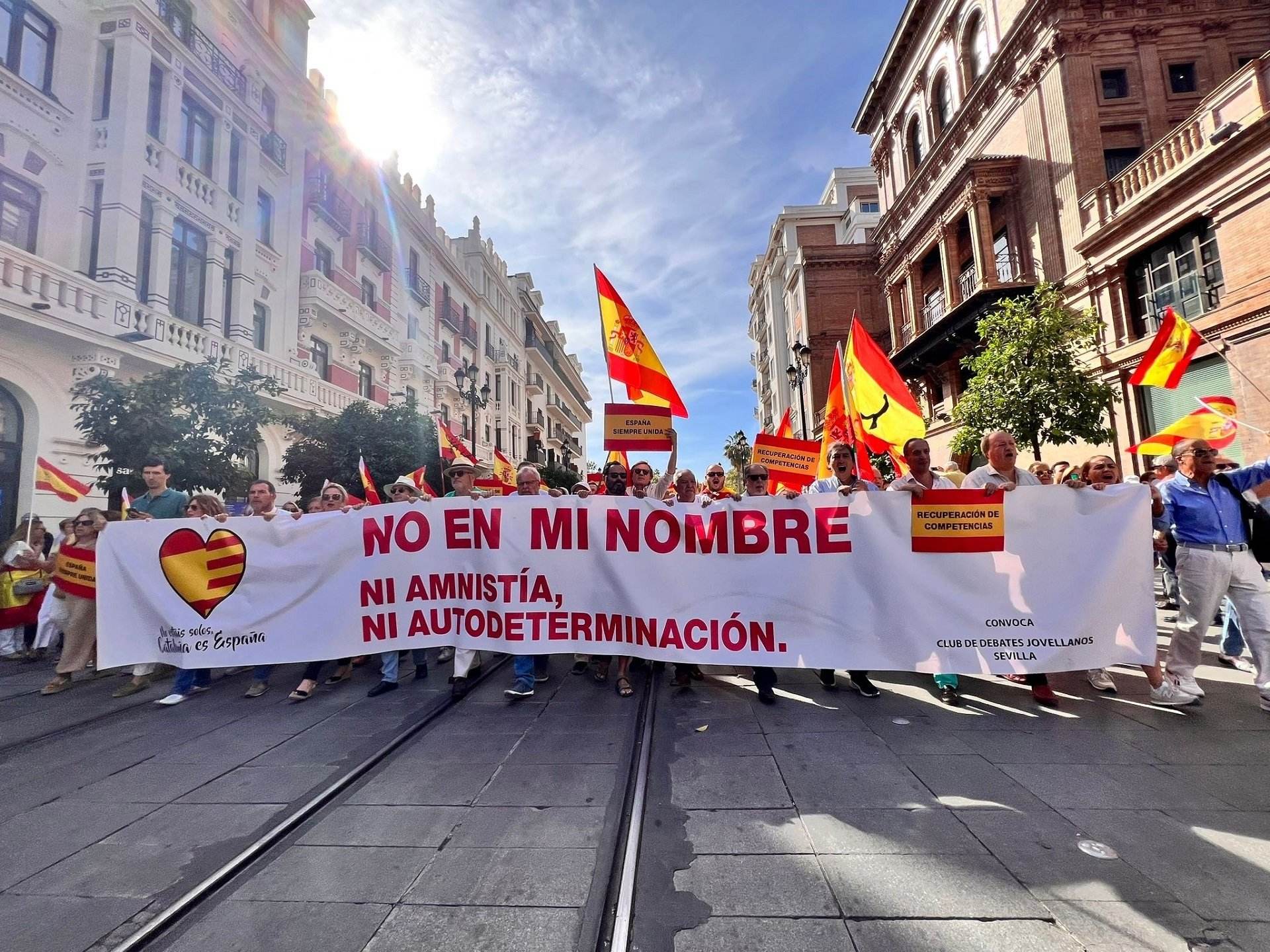manifestación contra la amnistía en Sevilla / Europa Press manifestación contra la amnistía en Sevilla / Europa Press