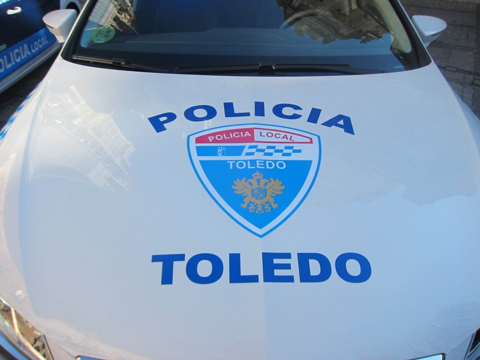 Polèmica a Toledo: la policia deixa el megàfon per cridar consignes antiavortistes
