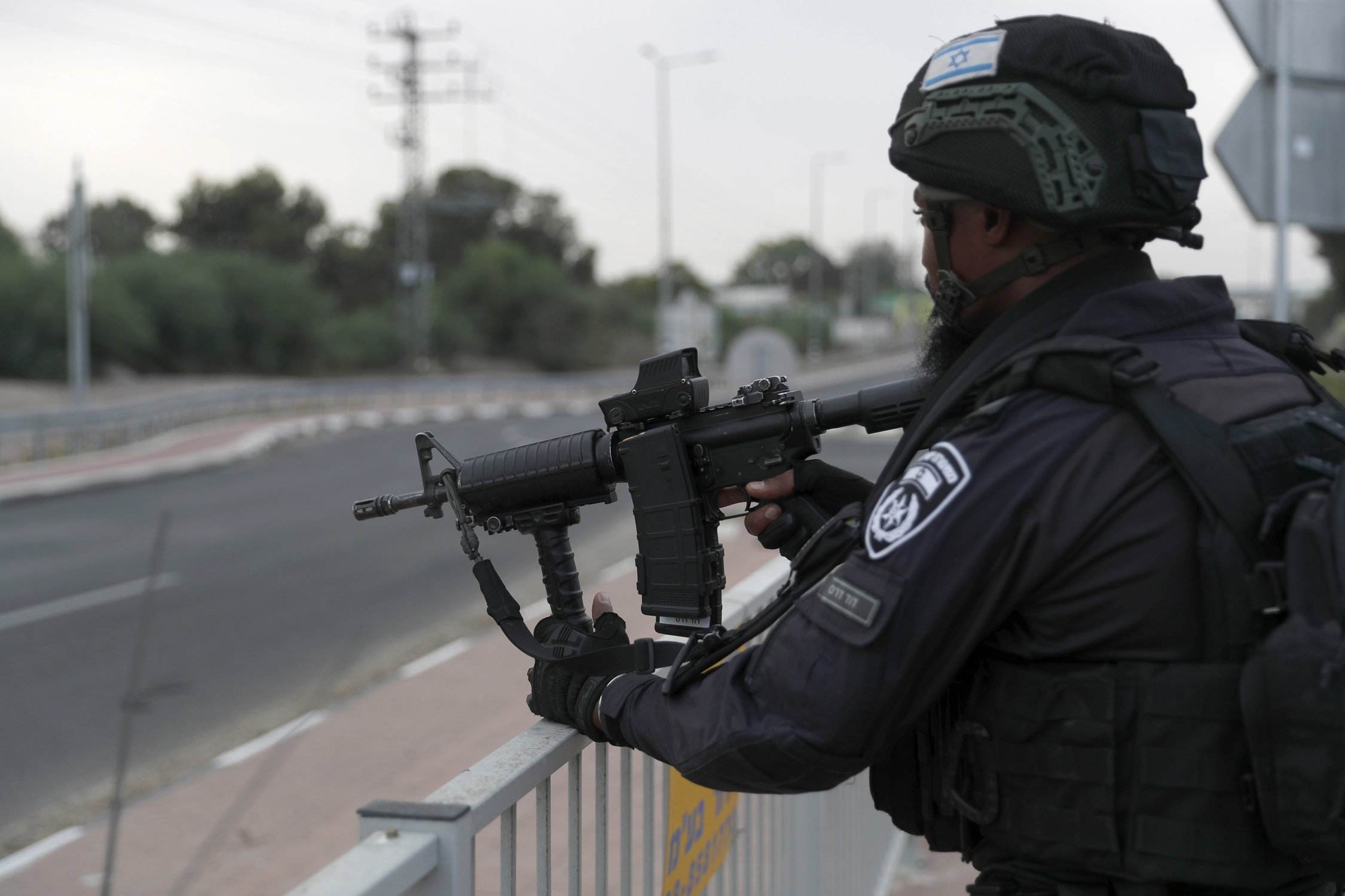 Així va ser l’assalt de Hamàs al sud d’Israel: més de 800 terroristes per 80 forats a la tanca fronterera