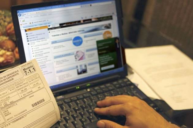 asi puedes saber ya si tienes una multa de la dgt y evitar pagar mas por recargo asi puedes saber ya si tienes una multa de la dgt y evitar pagar mas por recargo
