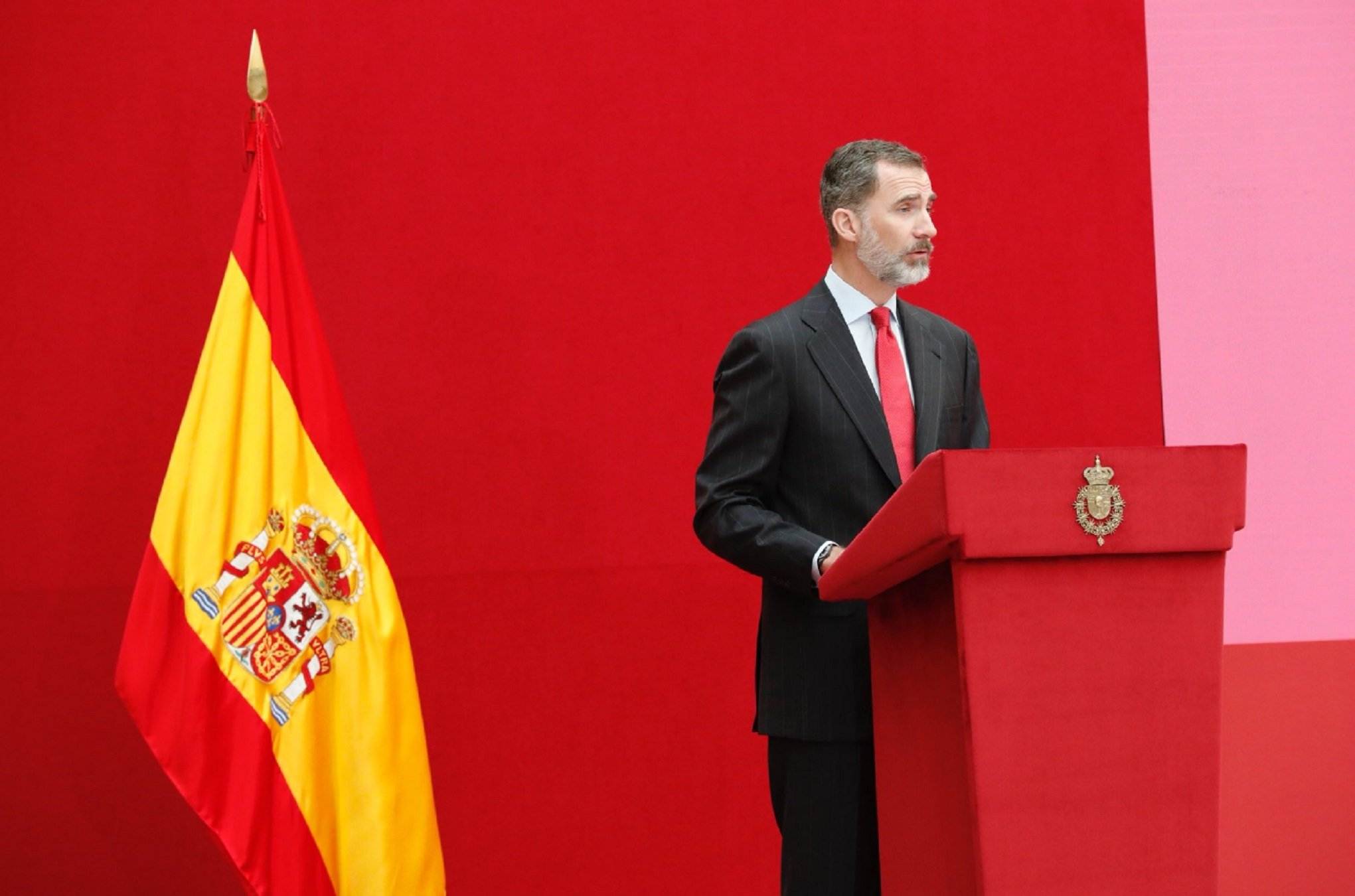 El españolismo tiene miedo a "sobreexponer" al Rey el 17-A