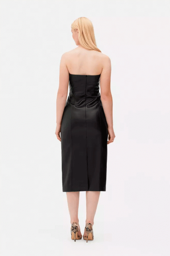 Vestido midi sin tirantes de piel sintética Vestido midi sin tirantes de piel sintética