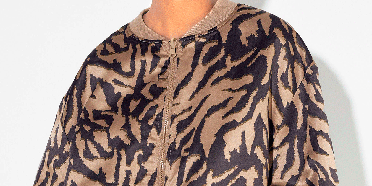Parfois s'apunta a l'últim crit amb la bomber reversible en 2 colors