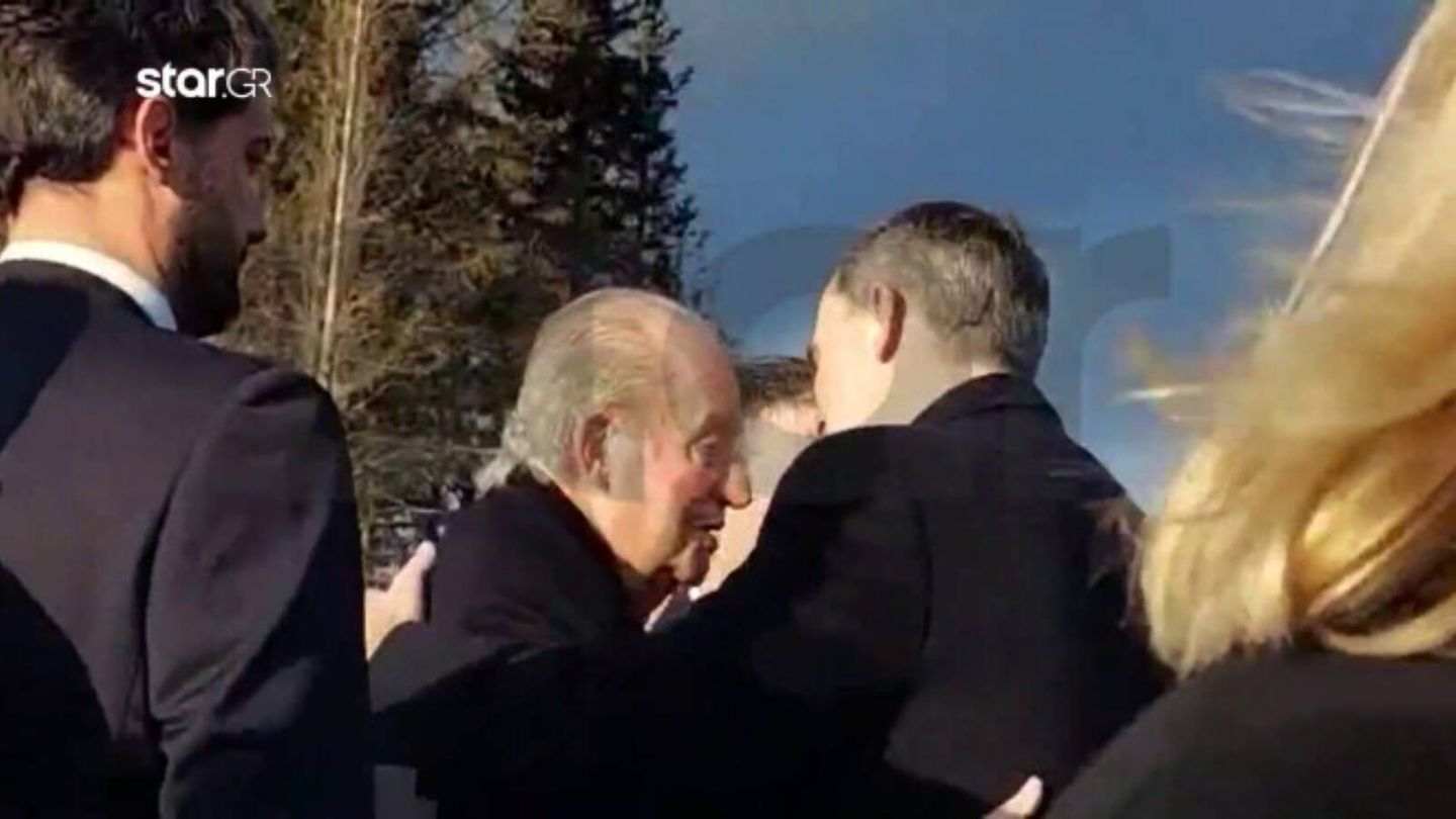 Felipe s'apropa a Juan Carlos Felipe s'apropa a Juan Carlos