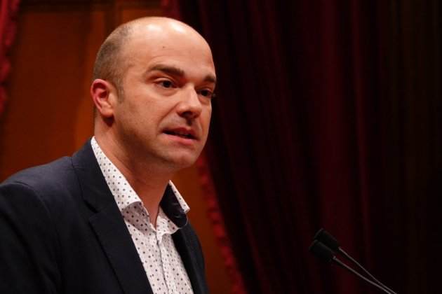 raul moreno psc parlament - roberto lazaro