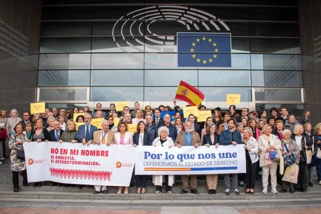 protesta paralment europeo contra amnistía / ACN