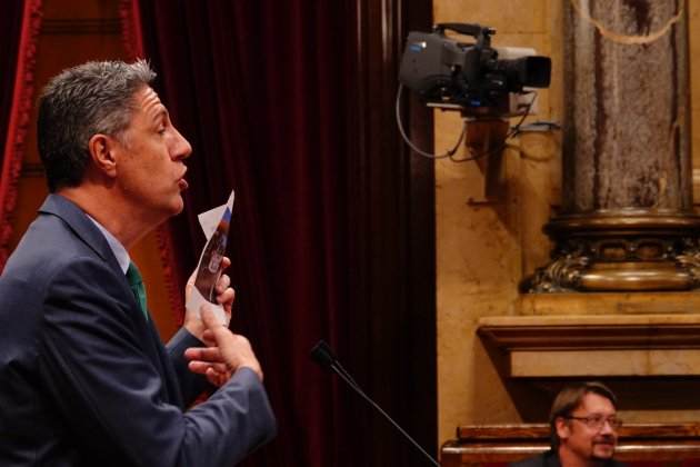 albiol cdr parlamento - roberto lazaro