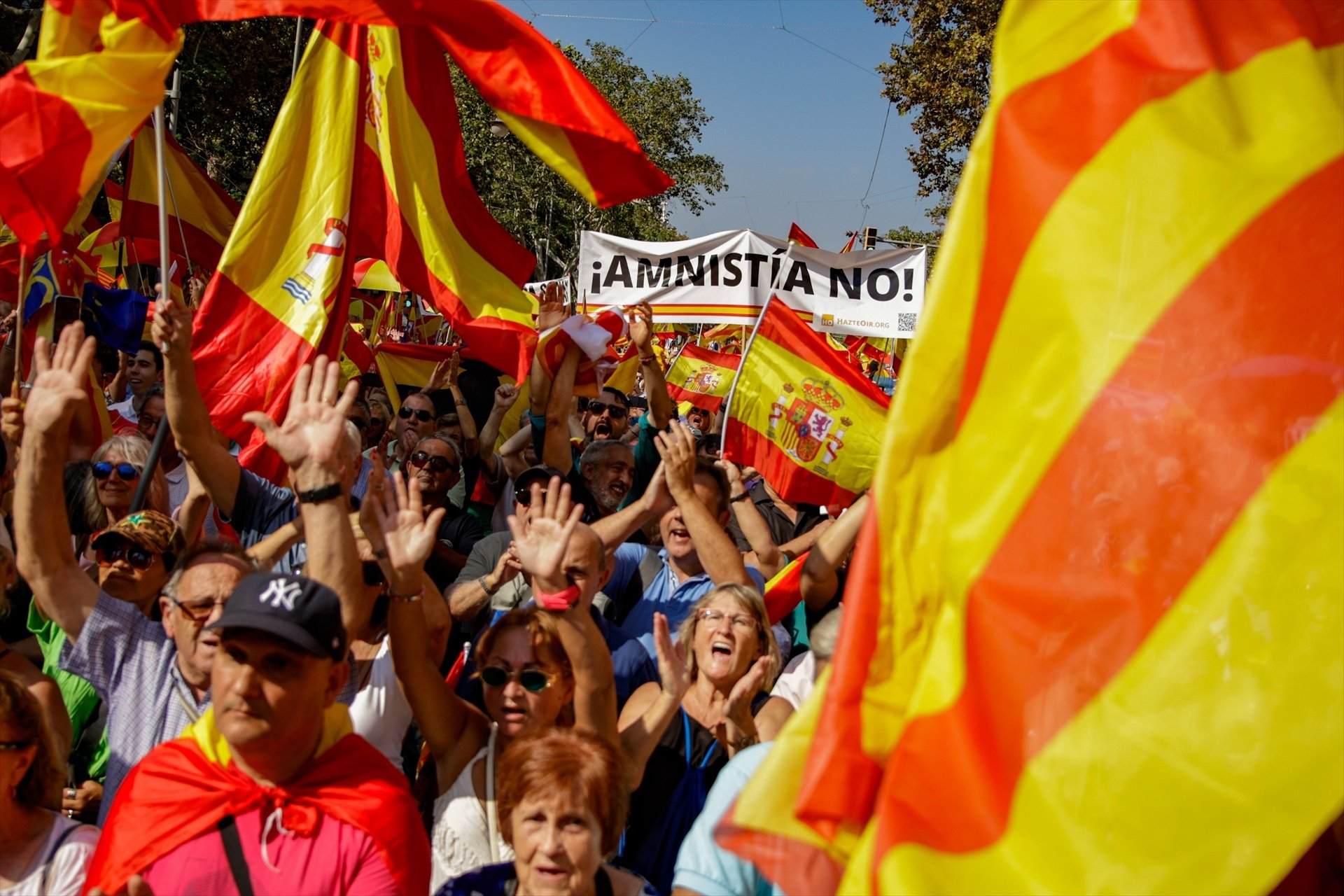 PP, Ciutadans y Vox se adhieren a la manifestación contra la amnistía del 12 de noviembre en Barcelona