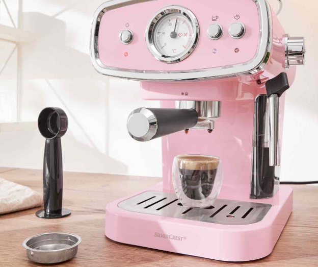Lidl té una cafetera espresso retro de color rosa