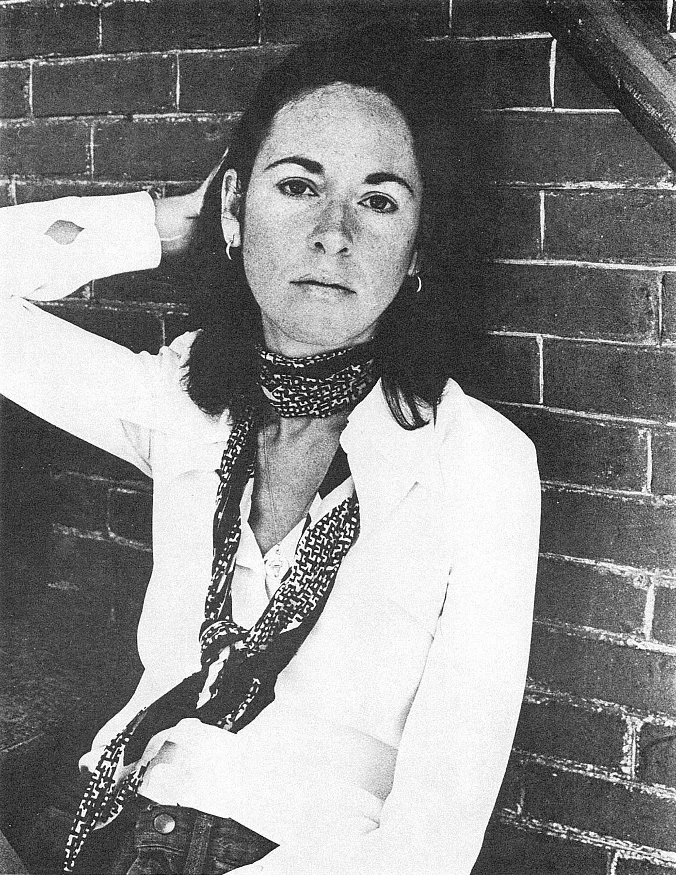 Louise Glück circa 1977 / Wikimedia Commons