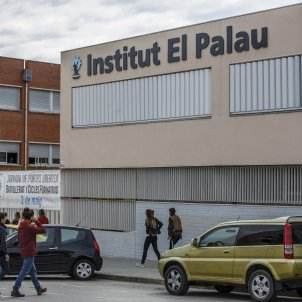Institut El Palau Sant Andreu de la Barca - Sergi Alcàzar Institut El Palau Sant Andreu de la Barca - Sergi Alcàzar