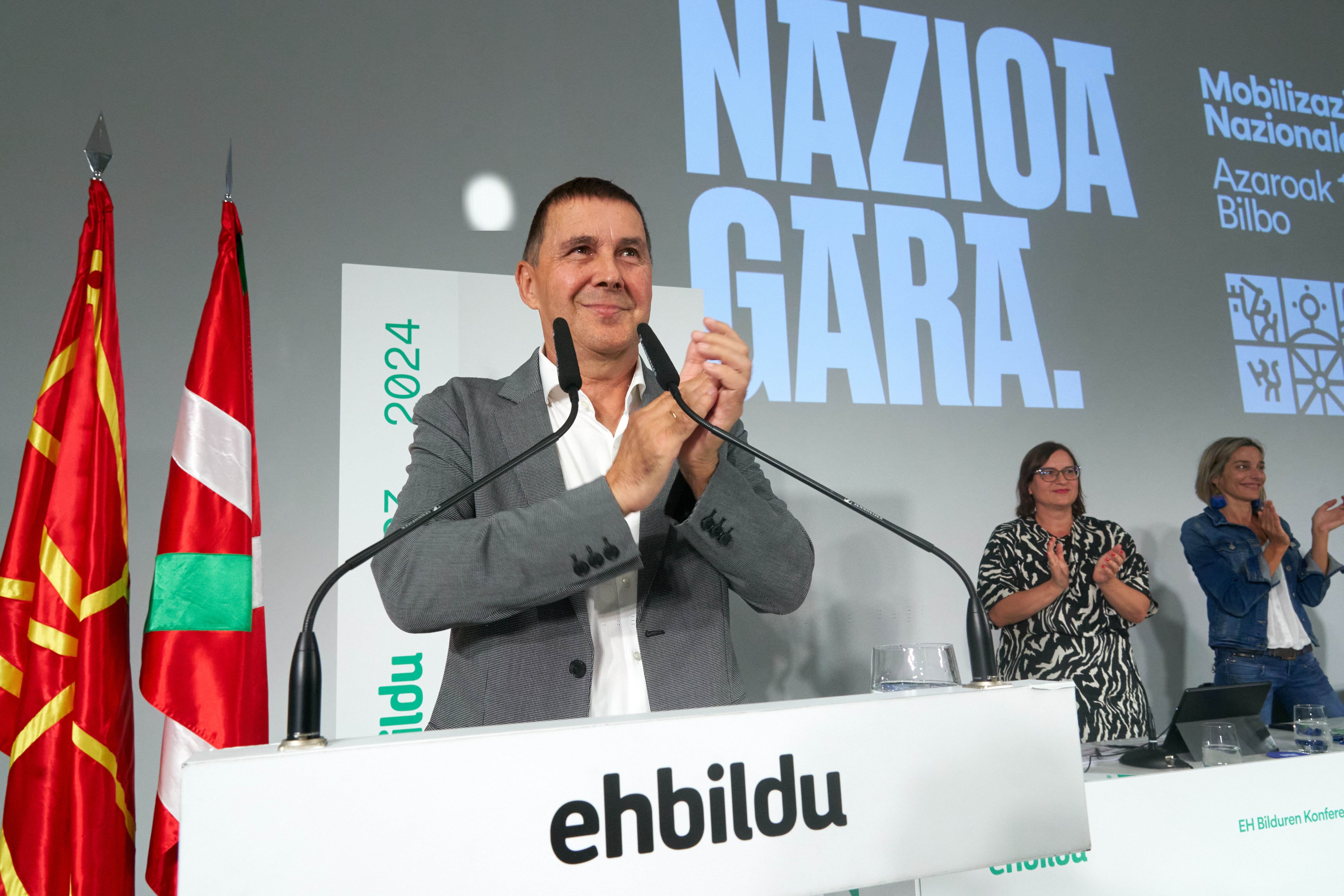 Otegi, sobre la foto de Bildu y Sánchez: "Nos sitúa en otra fase política, aunque no quieran"