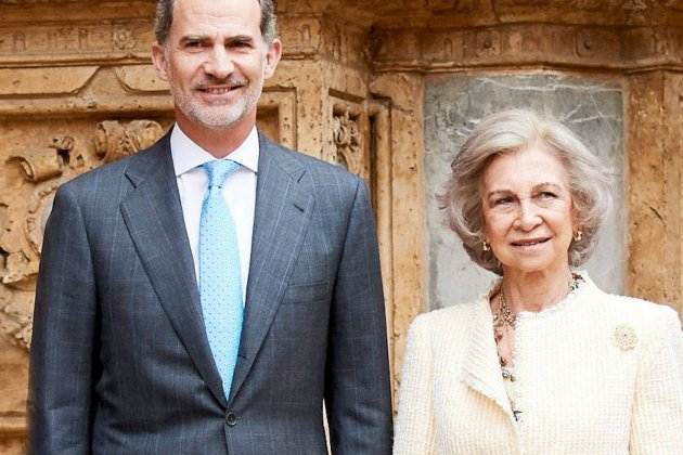 Felipe con su madre Sofía Felipe con su madre Sofía