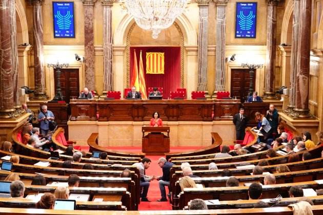 susana segovia parlament 040518 roberto alcazar (2) susana segovia parlament 040518 roberto alcazar (2)