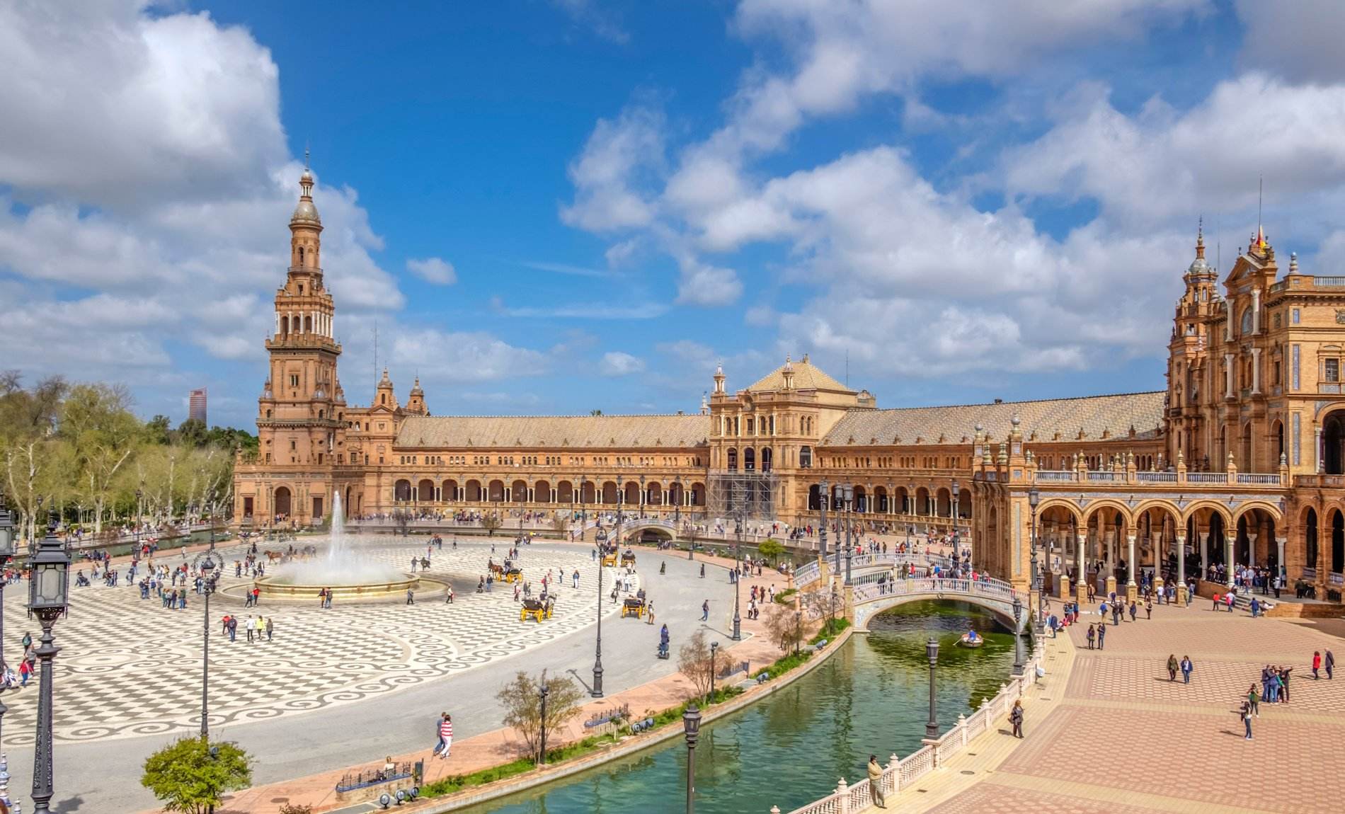 Sevilla reúne al ecosistema turístico internacional con la celebración de TIS2023