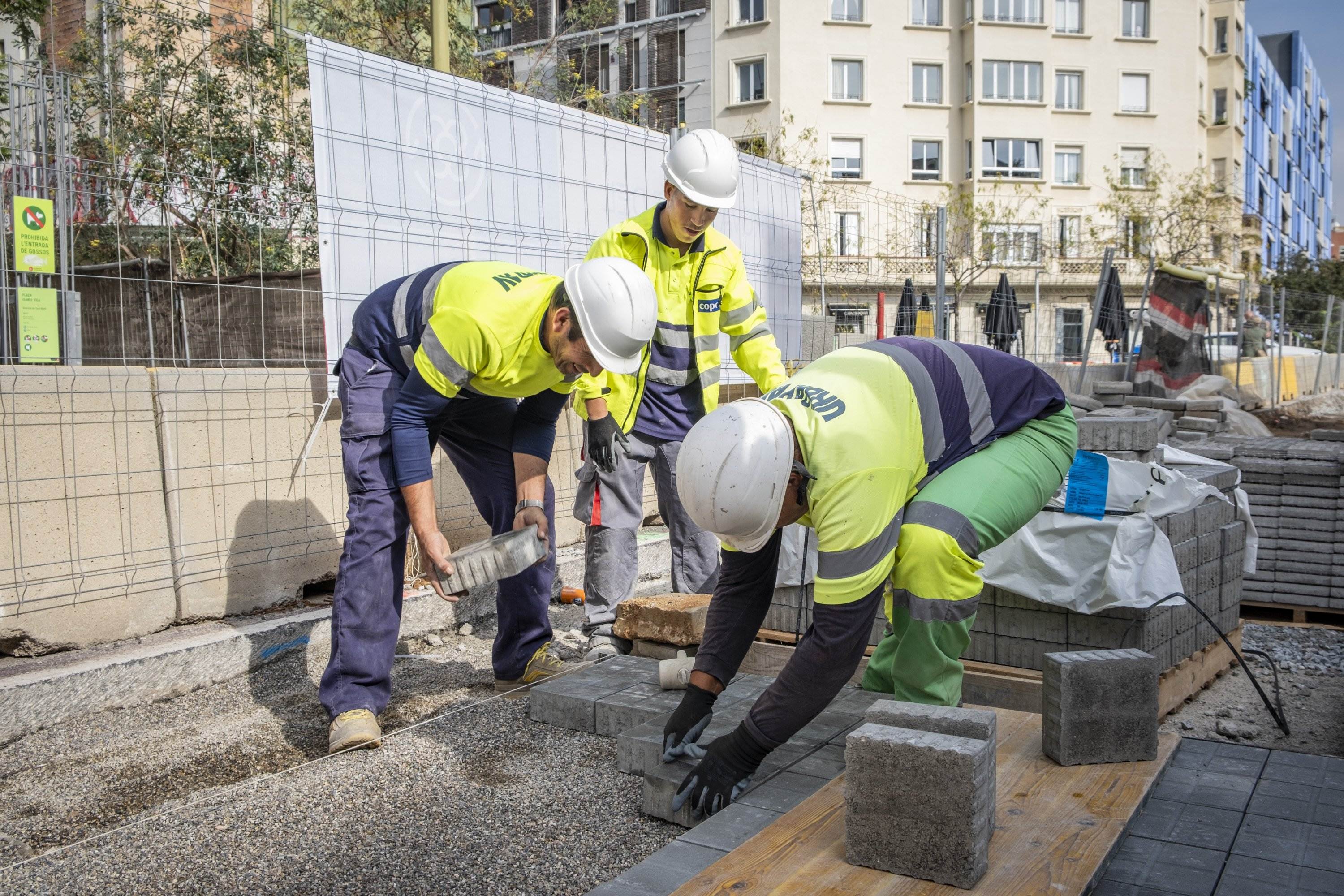 Així són els panots del segle XXI de Barcelona: mateix disseny, però més sostenibles i permeables