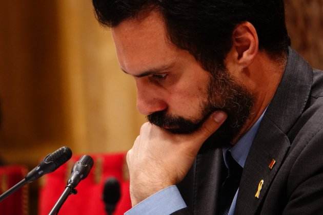 Roger Torrent Parlamento Roberto Lázaro