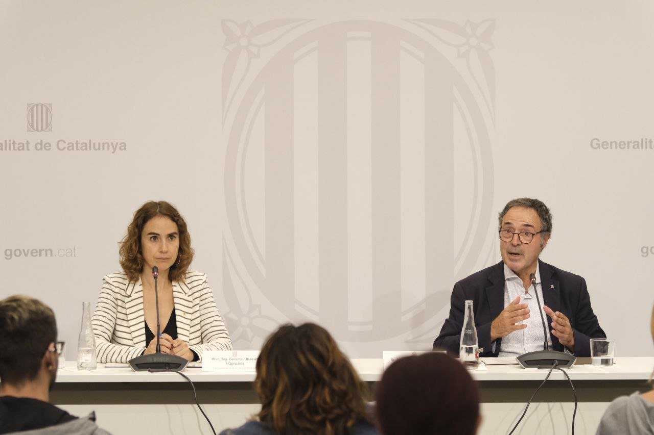 La consejera|consellera de Justicia, Gemma Ubasart, y el secretario de Medidas Penales, Amand Calderó