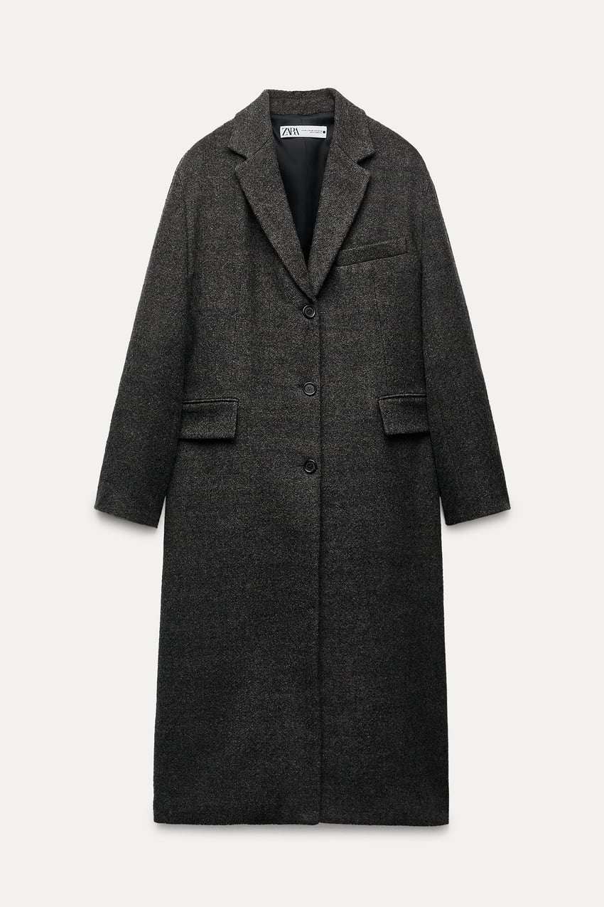 Decimos “SÍ”, en mayúsculas, al abrigo 100% de lana de Zara
