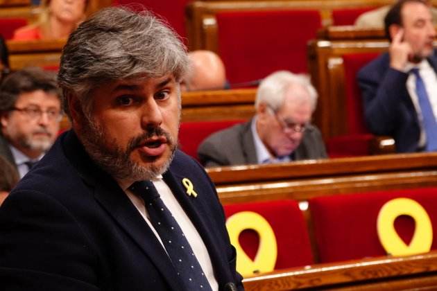 Albert Batet Parlament   Roberto Lázaro