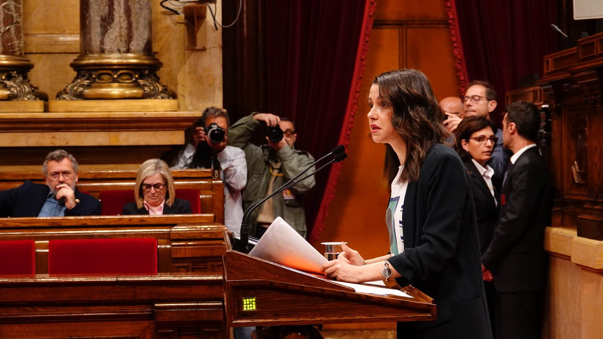 Arrimadas, a los independentistas: "Sólo les falta saltarse la ley de la gravedad"